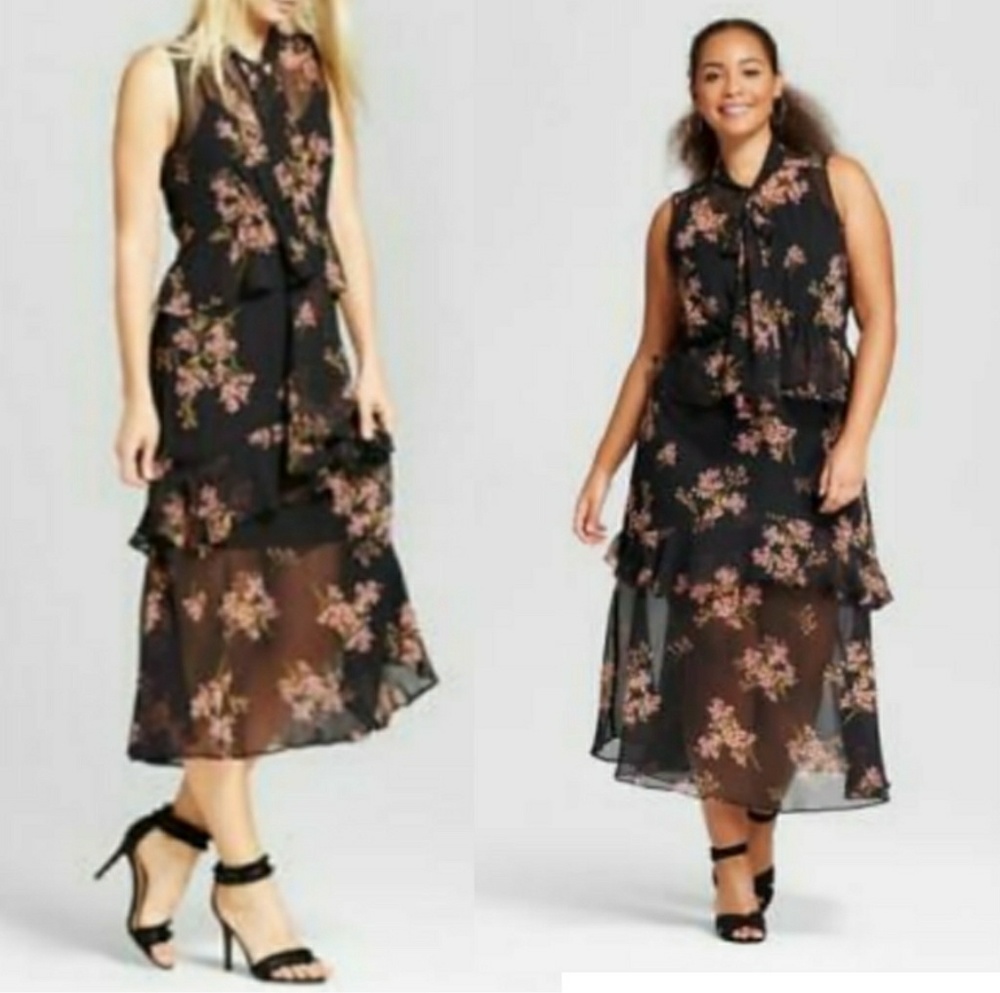 WHO WHAT WEAR Black Chiffon Floral Flowy Plus maxi